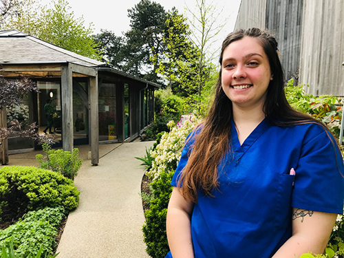 Sinead in the Hospice gardens